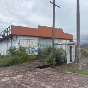 Pavilhão com 1100m², no bairro Ana Rech em Caxias do Sul para Comprar