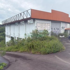Pavilhão com 1100m², no bairro Ana Rech em Caxias do Sul para Comprar