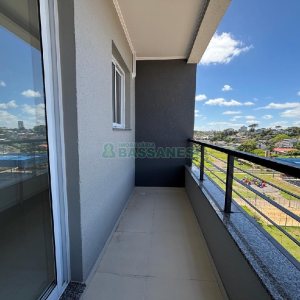 Apartamento com 72m², 2 dormitórios, 1 vaga, no bairro Cidade Nova em Caxias do Sul para Alugar