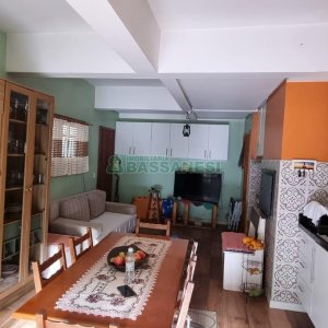 Sobrado com 194m², 4 dormitórios, -4 vaga, no bairro Vinhedos em Caxias do Sul para Comprar