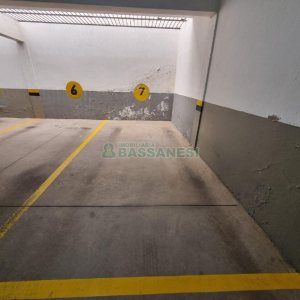 Sala com 90m², 1 vaga, no bairro Centro em Caxias do Sul para Alugar