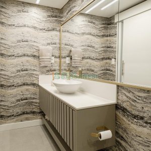 Casa com 175m², 3 dormitórios, 2 vagas, no bairro Nossa Senhora da Saúde em Caxias do Sul para Comprar