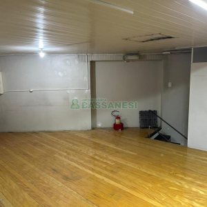 Loja com 60m², no bairro Rio Branco em Caxias do Sul para Alugar