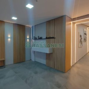 Apto Mobiliado com 52m², 1 dormitório, 1 vaga, no bairro Lourdes em Caxias do Sul para Alugar