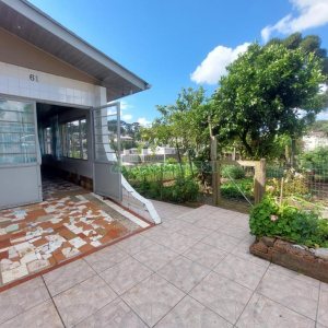 Casa com 143m², 5 dormitórios, no bairro São Ciro em Caxias do Sul para Comprar