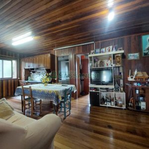 Casa com 143m², 5 dormitórios, no bairro São Ciro em Caxias do Sul para Comprar