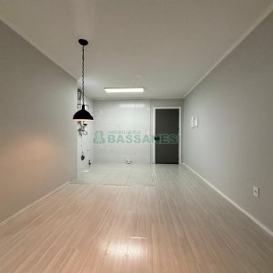 Apartamento com 62m², 2 dormitórios, 2 vagas, no bairro Bela Vista em Caxias do Sul para Alugar