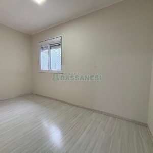 Apartamento com 62m², 2 dormitórios, 2 vagas, no bairro Bela Vista em Caxias do Sul para Alugar