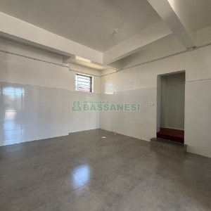 Loja, no bairro Rio Branco em Caxias do Sul para Alugar