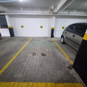 Apartamento com 52m², 2 dormitórios, 1 vaga, no bairro Cidade Nova em Caxias do Sul para Alugar