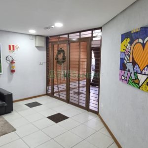 Apartamento com 102m², 3 dormitórios, 2 vagas, no bairro Centro em Caxias do Sul para Comprar