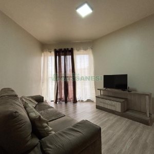 Apto Mobiliado com 85m², 3 dormitórios, no bairro Centro em Caxias do Sul para Alugar