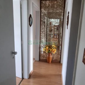 Apartamento com 130m², 3 dormitórios, 1 vaga, no bairro Centro em Caxias do Sul para Comprar