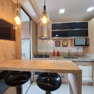 Apto Mobiliado com 60m², 2 dormitórios, 1 vaga, no bairro Cruzeiro em Caxias do Sul para Alugar