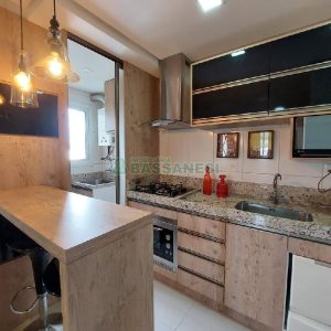 Apto Mobiliado com 60m², 2 dormitórios, 1 vaga, no bairro Cruzeiro em Caxias do Sul para Alugar