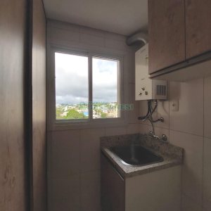 Apto Mobiliado com 60m², 2 dormitórios, 1 vaga, no bairro Cruzeiro em Caxias do Sul para Alugar