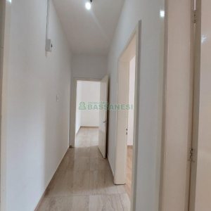 Casa com 70m², 3 dormitórios, no bairro Centro em Caxias do Sul para Alugar