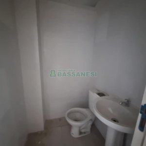Loja com 236m², no bairro Santa Catarina em Caxias do Sul para Alugar