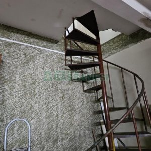 Casa com 297m², 4 dormitórios, 2 vagas, no bairro Rio Branco em Caxias do Sul para Comprar