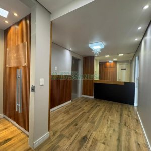 Sala com 140m², no bairro Centro em Caxias do Sul para Alugar