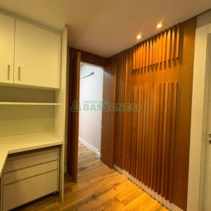 Sala com 140m², no bairro Centro em Caxias do Sul para Alugar