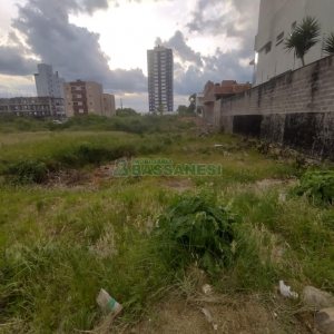 Terreno com 856m², no bairro Vila Verde em Caxias do Sul para Comprar