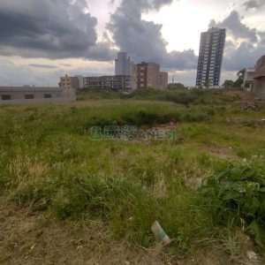 Terreno com 856m², no bairro Vila Verde em Caxias do Sul para Comprar