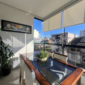 Apartamento com 108m², 3 dormitórios, 1 vaga, no bairro Pio X em Caxias do Sul para Comprar