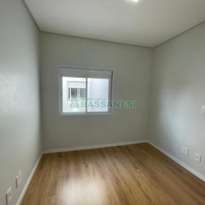 Apartamento com 108m², 3 dormitórios, 1 vaga, no bairro Pio X em Caxias do Sul para Comprar