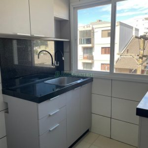 Apartamento com 108m², 3 dormitórios, 1 vaga, no bairro Pio X em Caxias do Sul para Comprar