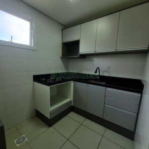 Apartamento com 48m², 2 dormitórios, -1 vaga, no bairro Industrial em Caxias do Sul para Alugar