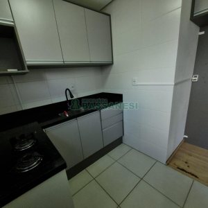 Apartamento com 48m², 2 dormitórios, -1 vaga, no bairro Industrial em Caxias do Sul para Alugar