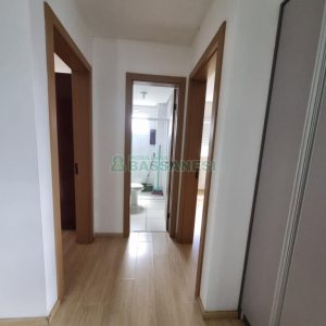 Apartamento com 48m², 2 dormitórios, -1 vaga, no bairro Industrial em Caxias do Sul para Alugar