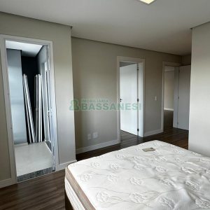 Apartamento com 109m², 2 dormitórios, 2 vagas, no bairro Morada dos Alpes em Caxias do Sul para Alugar