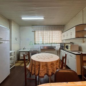 Casa com 63m², 2 dormitórios, no bairro Bela Vista em Caxias do Sul para Alugar