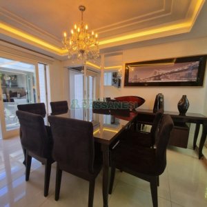 Casa com 393m², 3 dormitórios, 4 vagas, no bairro Cinqüentenário em Caxias do Sul para Alugar ou Comprar