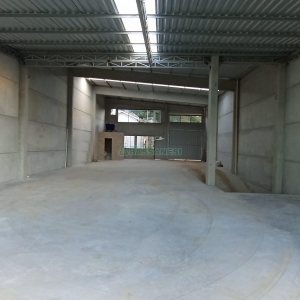 Pavilhão com 330m², no bairro Tijuca em Caxias do Sul para Alugar