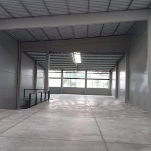Pavilhão com 330m², no bairro Tijuca em Caxias do Sul para Alugar