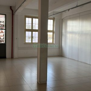 Sala com 480m², no bairro Centro em Caxias do Sul para Alugar