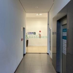 Sala com 480m², no bairro Centro em Caxias do Sul para Alugar