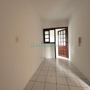 Apto Mobiliado com 220m², 3 dormitórios, 2 vagas, no bairro Medianeira em Caxias do Sul para Alugar