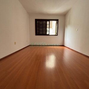Apto Mobiliado com 220m², 3 dormitórios, 2 vagas, no bairro Medianeira em Caxias do Sul para Alugar