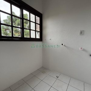 Apto Mobiliado com 220m², 3 dormitórios, 2 vagas, no bairro Medianeira em Caxias do Sul para Alugar