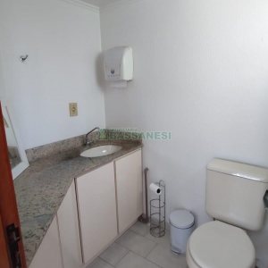 Sala com 50m², 1 vaga, no bairro Rio Branco em Caxias do Sul para Alugar