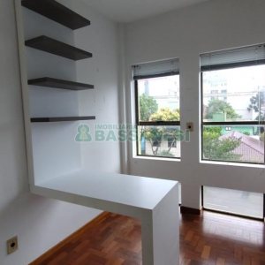 Sala com 50m², 1 vaga, no bairro Rio Branco em Caxias do Sul para Alugar