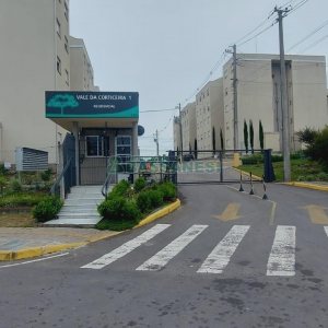 Apartamento com 44m², 2 dormitórios, 1 vaga, no bairro Nossa Senhora das Graças em Caxias do Sul para Alugar