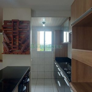 Apartamento com 44m², 2 dormitórios, 1 vaga, no bairro Nossa Senhora das Graças em Caxias do Sul para Alugar