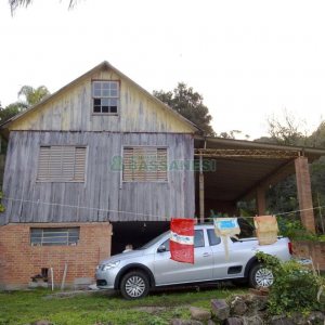 Terreno, no bairro Linha Feijo em Caxias do Sul para Comprar