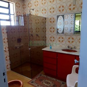 Casa com 400m², 4 dormitórios, 2 vagas, no bairro Petrópolis em Caxias do Sul para Alugar