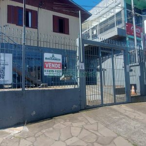 Casa com 172m², 1 vaga, no bairro Nossa Senhora de Fátima em Caxias do Sul para Comprar